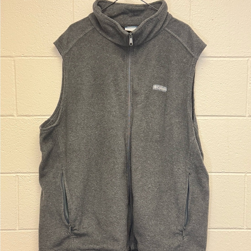 Columbia Charcoal Sleeveless Fleece